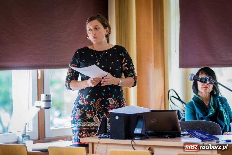 Zdjęcie w galerii na portalu naszraciborz.pl: IX Międzynarodowa Konferencja Bohemistyczna w PWSZ w Raciborzu wiadomości z regionu