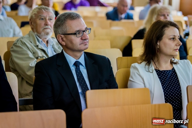 Zdjęcie w galerii na portalu naszraciborz.pl: IX Międzynarodowa Konferencja Bohemistyczna w PWSZ w Raciborzu wiadomości z regionu