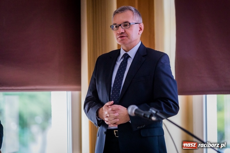 Zdjęcie w galerii na portalu naszraciborz.pl: IX Międzynarodowa Konferencja Bohemistyczna w PWSZ w Raciborzu wiadomości z regionu