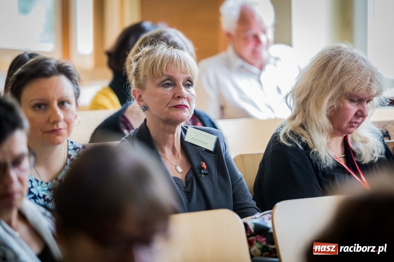 Zdjęcie w galerii na portalu naszraciborz.pl: IX Międzynarodowa Konferencja Bohemistyczna w PWSZ w Raciborzu wiadomości z regionu