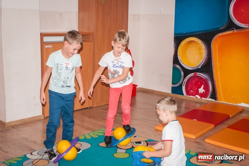 Zdjęcie w galerii na portalu naszraciborz.pl: W SP 1 otwarto Juniorowo, czyli świetlicę inną niż wszystkie wiadomości z regionu