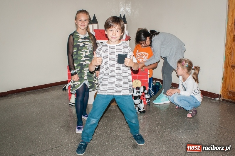 Zdjęcie w galerii na portalu naszraciborz.pl: W SP 1 otwarto Juniorowo, czyli świetlicę inną niż wszystkie wiadomości z regionu