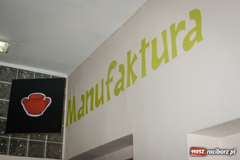 Zdjęcie w galerii na portalu naszraciborz.pl: W SP 1 otwarto Juniorowo, czyli świetlicę inną niż wszystkie wiadomości z regionu