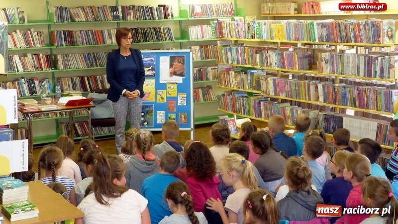 Zdjęcie w galerii na portalu naszraciborz.pl: Autorka książek dla dzieci - Małgorzata Strękowska-Zaremba gościła w Raciborzu wiadomości z regionu