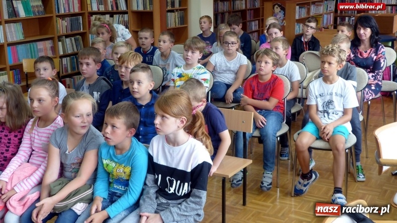 Zdjęcie w galerii na portalu naszraciborz.pl: Autorka książek dla dzieci - Małgorzata Strękowska-Zaremba gościła w Raciborzu wiadomości z regionu