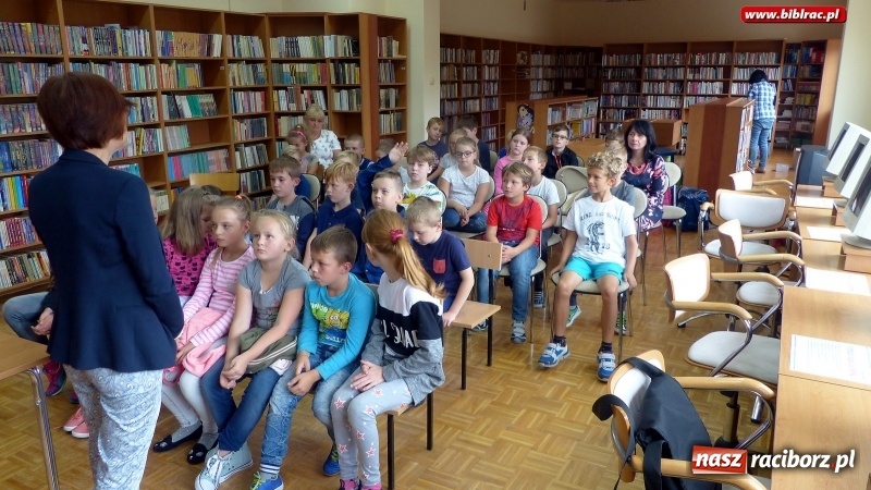 Zdjęcie w galerii na portalu naszraciborz.pl: Autorka książek dla dzieci - Małgorzata Strękowska-Zaremba gościła w Raciborzu wiadomości z regionu