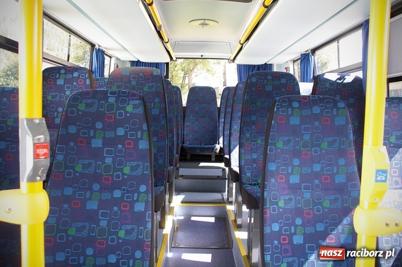 Zdjęcie w galerii na portalu naszraciborz.pl: PKS Racibórz z nowymi autobusami. Obsłużą powiat wodzisławski wiadomości z regionu