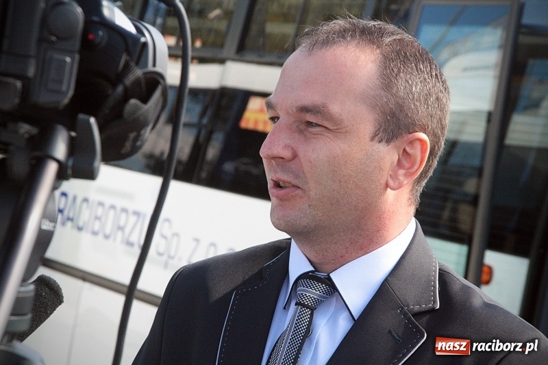 Zdjęcie w galerii na portalu naszraciborz.pl: PKS Racibórz z nowymi autobusami. Obsłużą powiat wodzisławski wiadomości z regionu