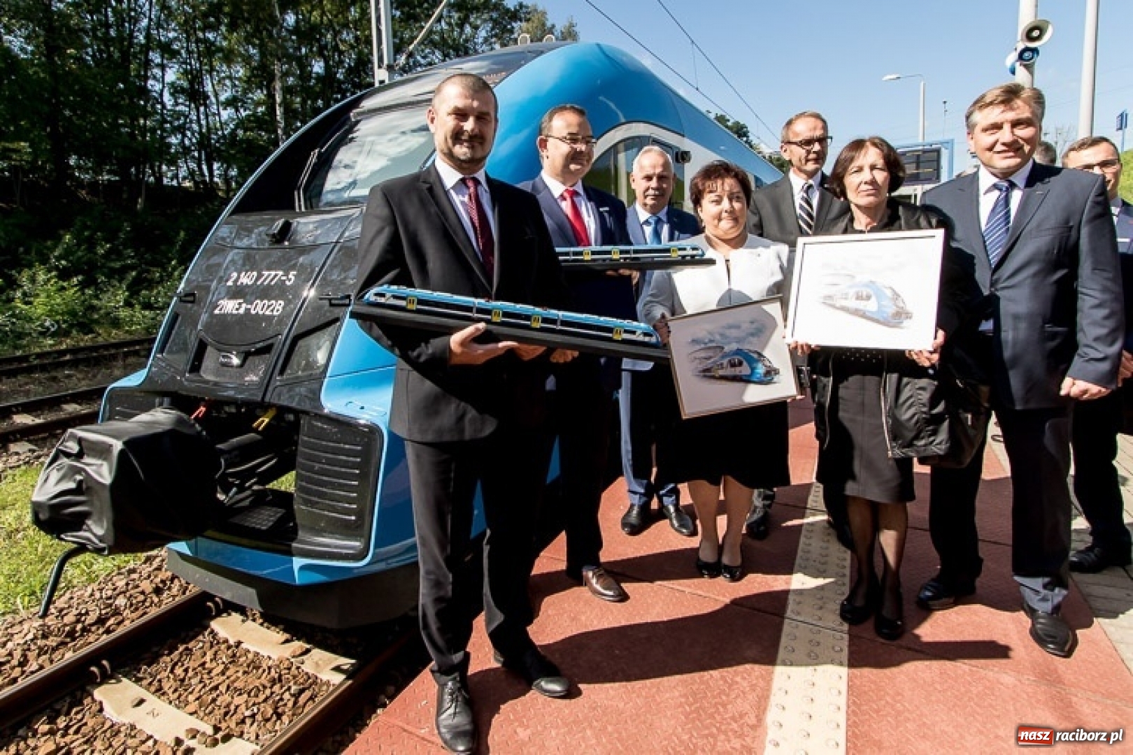 Zdjęcie w galerii na portalu naszraciborz.pl: Powitanie pierwszego Elfa 2, nowego pociągu Kolei Śląskich wiadomości z regionu