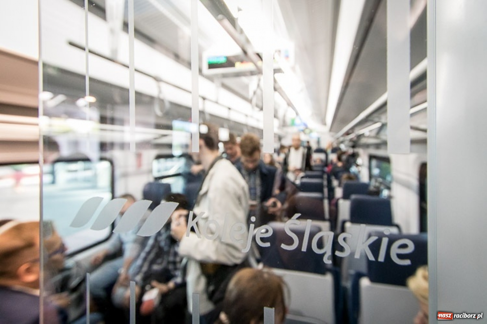 Zdjęcie w galerii na portalu naszraciborz.pl: Powitanie pierwszego Elfa 2, nowego pociągu Kolei Śląskich wiadomości z regionu