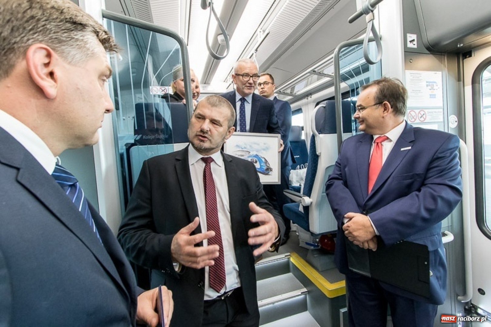 Zdjęcie w galerii na portalu naszraciborz.pl: Powitanie pierwszego Elfa 2, nowego pociągu Kolei Śląskich wiadomości z regionu