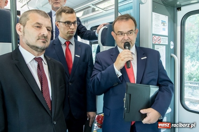 Zdjęcie w galerii na portalu naszraciborz.pl: Powitanie pierwszego Elfa 2, nowego pociągu Kolei Śląskich wiadomości z regionu