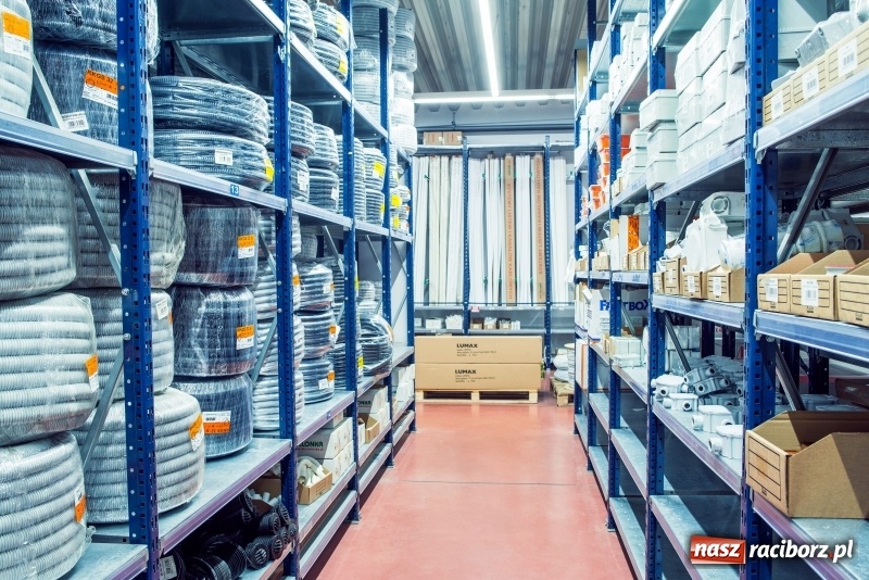 Zdjęcie w galerii na portalu naszraciborz.pl: EL-BIS powraca. Wielkie otwarcie nowej siedziby 22 września. Przyjdź na targi elektro! wiadomości z regionu