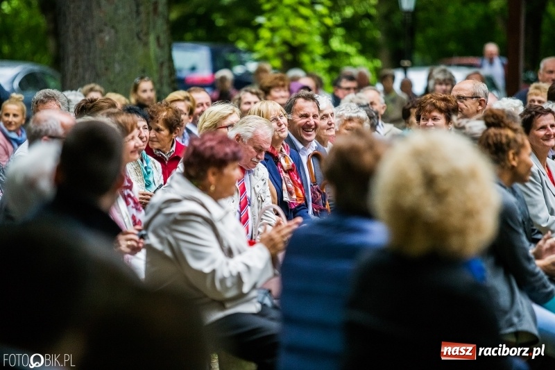 Zdjęcie w galerii na portalu naszraciborz.pl: Pierwszy dzień obchodów 750-lecia Pietrowic Wielkich oraz 350-lecia kościółka pw. św. Krzyża wiadomości z regionu