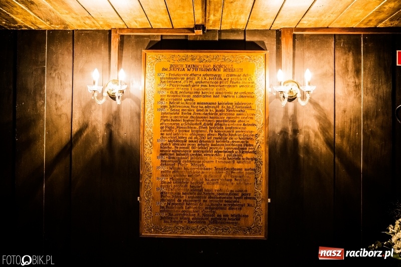 Zdjęcie w galerii na portalu naszraciborz.pl: Pierwszy dzień obchodów 750-lecia Pietrowic Wielkich oraz 350-lecia kościółka pw. św. Krzyża wiadomości z regionu