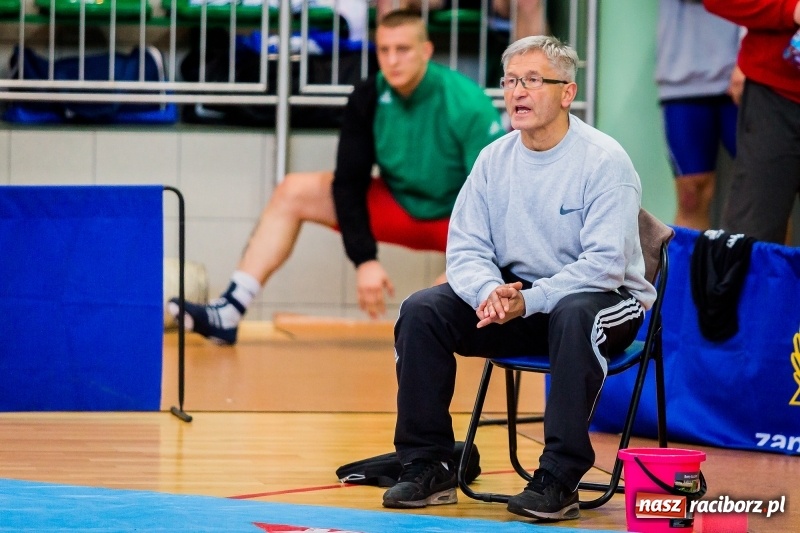 Zdjęcie w galerii na portalu naszraciborz.pl: W Arenie Rafako trwają mistrzostwa Polski seniorów w zapasach  wiadomości z regionu