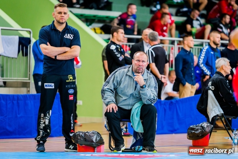 Zdjęcie w galerii na portalu naszraciborz.pl: W Arenie Rafako trwają mistrzostwa Polski seniorów w zapasach  wiadomości z regionu