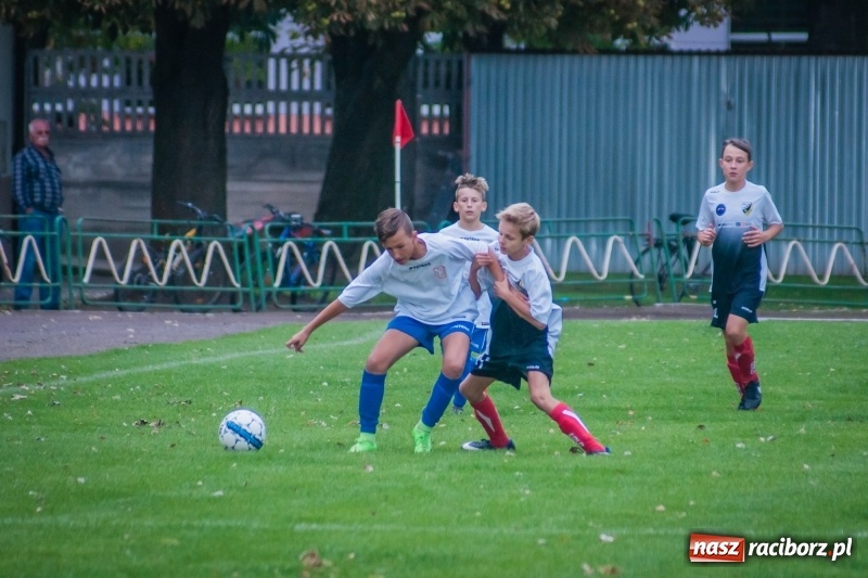 Zdjęcie w galerii na portalu naszraciborz.pl: Trampkarze Lubomi lepsi przy Wyszyńskiego wiadomości z regionu