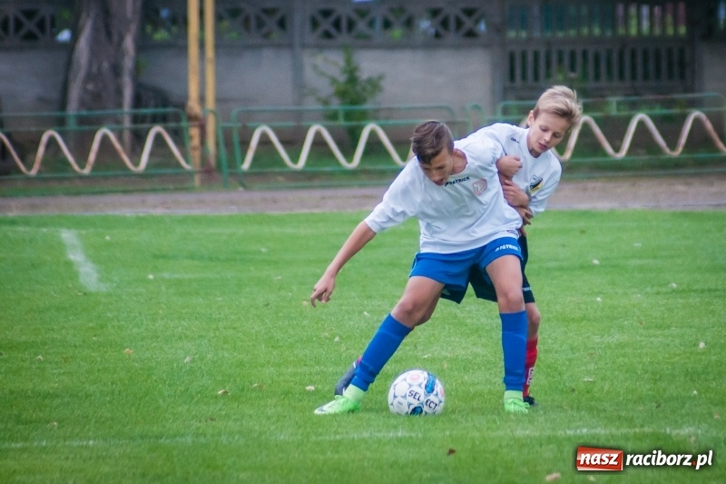 Zdjęcie w galerii na portalu naszraciborz.pl: Trampkarze Lubomi lepsi przy Wyszyńskiego wiadomości z regionu