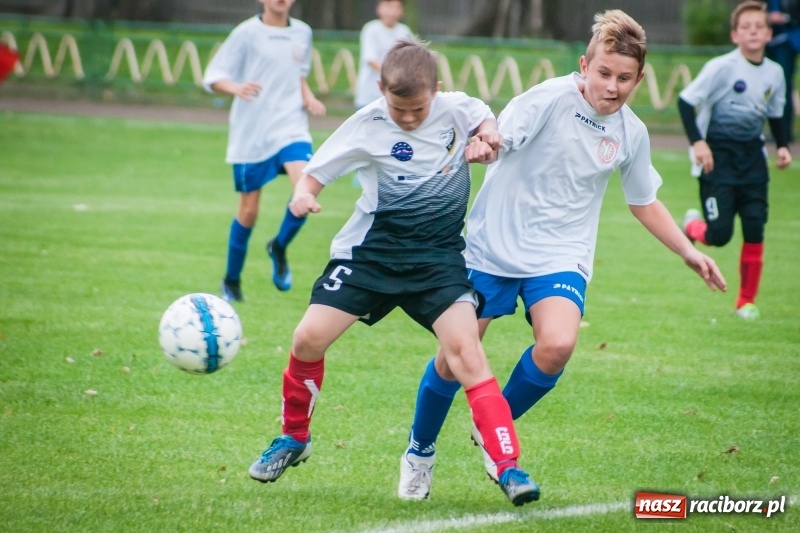 Zdjęcie w galerii na portalu naszraciborz.pl: Trampkarze Lubomi lepsi przy Wyszyńskiego wiadomości z regionu