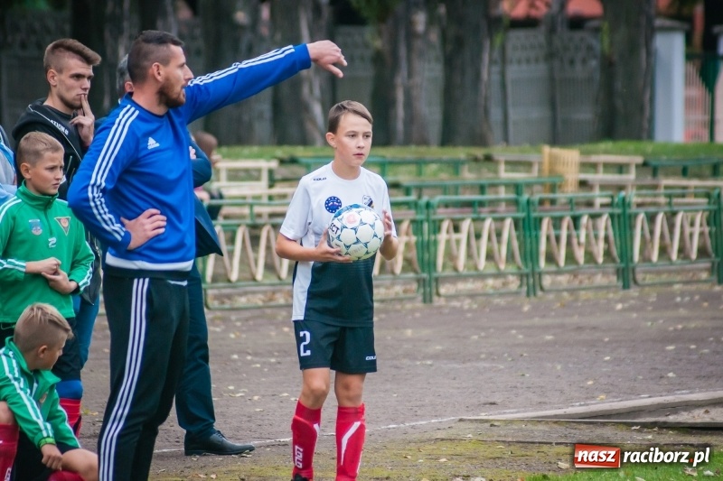 Zdjęcie w galerii na portalu naszraciborz.pl: Trampkarze Lubomi lepsi przy Wyszyńskiego wiadomości z regionu