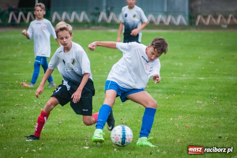 Zdjęcie w galerii na portalu naszraciborz.pl: Trampkarze Lubomi lepsi przy Wyszyńskiego wiadomości z regionu