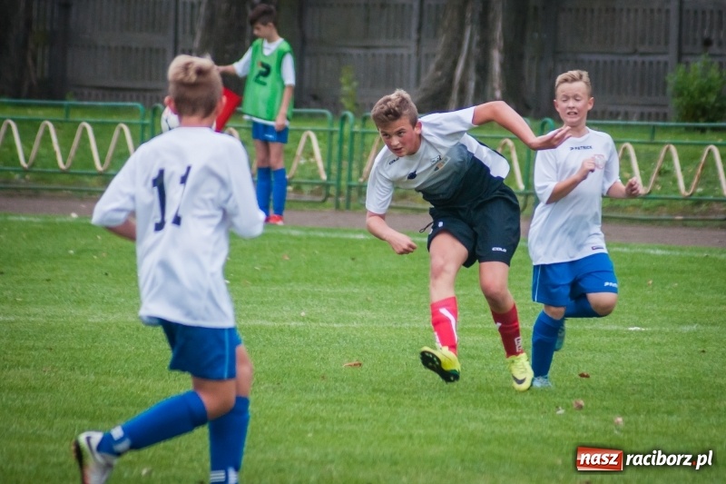 Zdjęcie w galerii na portalu naszraciborz.pl: Trampkarze Lubomi lepsi przy Wyszyńskiego wiadomości z regionu