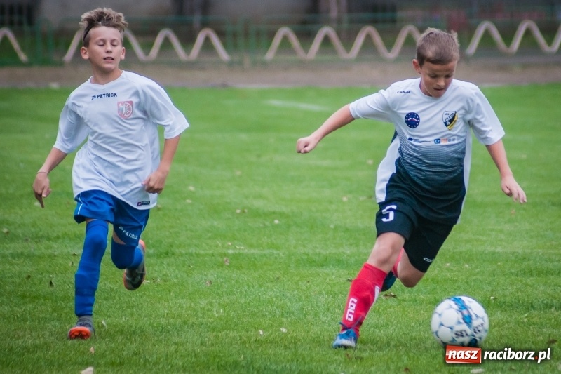 Zdjęcie w galerii na portalu naszraciborz.pl: Trampkarze Lubomi lepsi przy Wyszyńskiego wiadomości z regionu