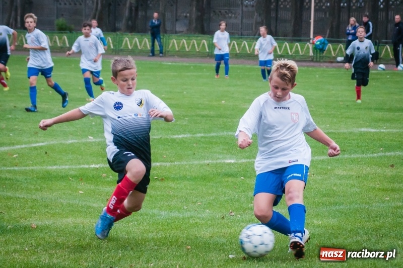Zdjęcie w galerii na portalu naszraciborz.pl: Trampkarze Lubomi lepsi przy Wyszyńskiego wiadomości z regionu