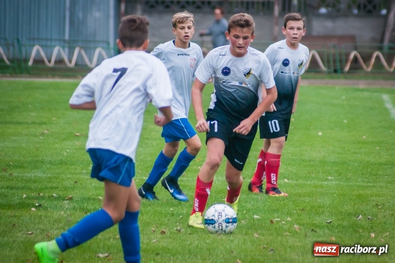 Zdjęcie w galerii na portalu naszraciborz.pl: Trampkarze Lubomi lepsi przy Wyszyńskiego wiadomości z regionu