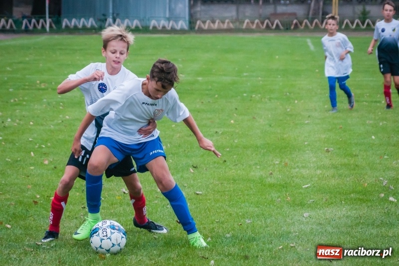 Zdjęcie w galerii na portalu naszraciborz.pl: Trampkarze Lubomi lepsi przy Wyszyńskiego wiadomości z regionu