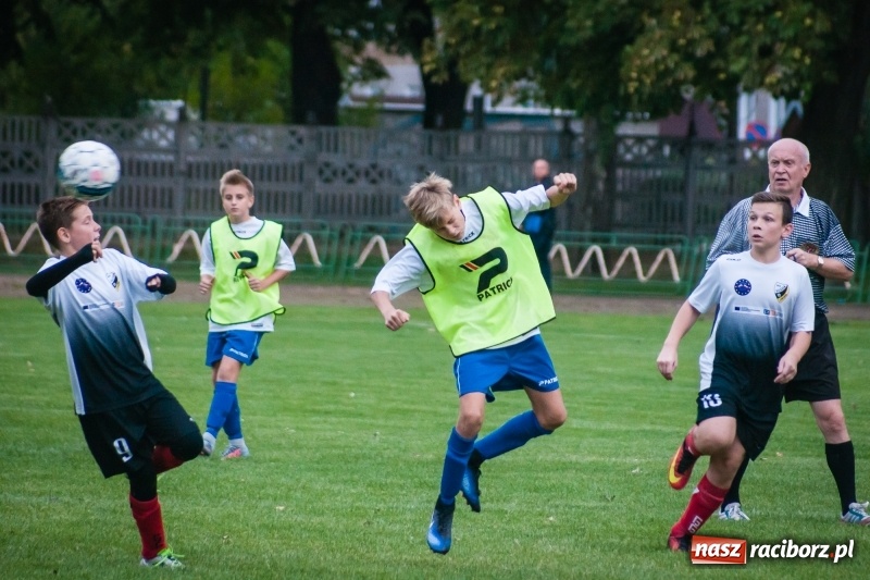 Zdjęcie w galerii na portalu naszraciborz.pl: Trampkarze Lubomi lepsi przy Wyszyńskiego wiadomości z regionu