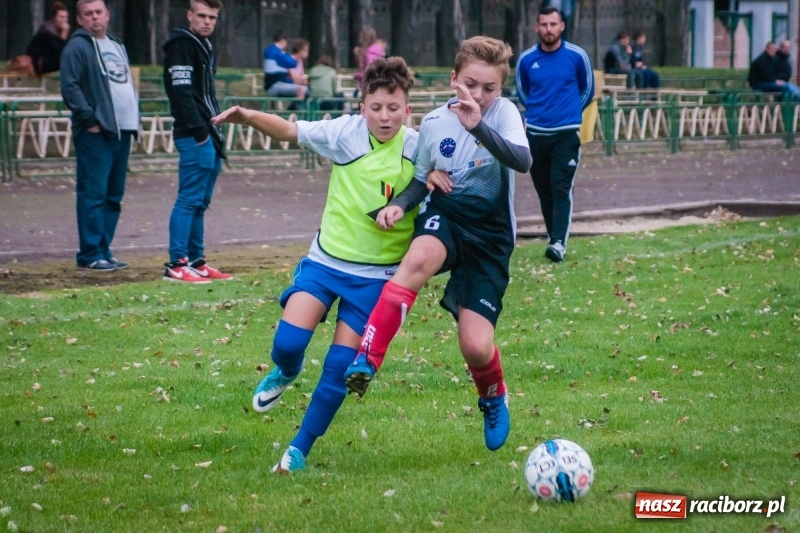 Zdjęcie w galerii na portalu naszraciborz.pl: Trampkarze Lubomi lepsi przy Wyszyńskiego wiadomości z regionu