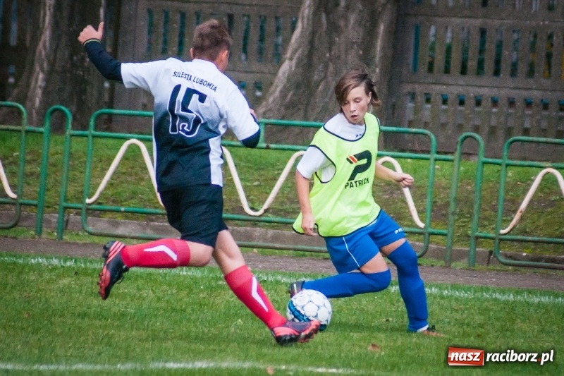 Zdjęcie w galerii na portalu naszraciborz.pl: Trampkarze Lubomi lepsi przy Wyszyńskiego wiadomości z regionu