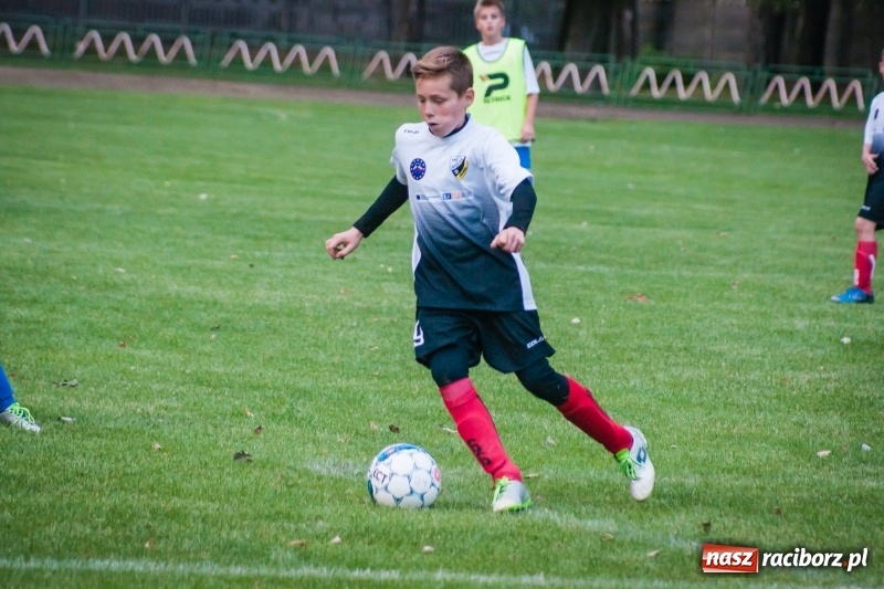 Zdjęcie w galerii na portalu naszraciborz.pl: Trampkarze Lubomi lepsi przy Wyszyńskiego wiadomości z regionu