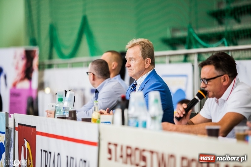 Zdjęcie w galerii na portalu naszraciborz.pl: Mistrzostwa Polski w zapasach w Arenie Rafako. Trzy medale dla Unii Racibórz wiadomości z regionu