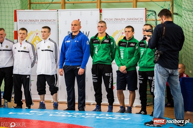 Zdjęcie w galerii na portalu naszraciborz.pl: Mistrzostwa Polski w zapasach w Arenie Rafako. Trzy medale dla Unii Racibórz wiadomości z regionu