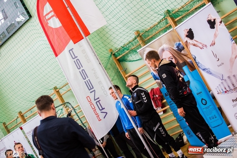 Zdjęcie w galerii na portalu naszraciborz.pl: Mistrzostwa Polski w zapasach w Arenie Rafako. Trzy medale dla Unii Racibórz wiadomości z regionu