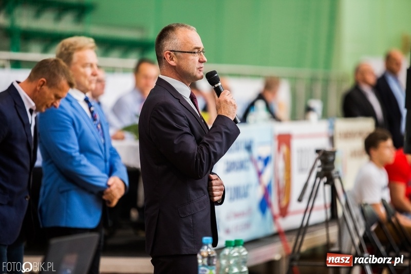 Zdjęcie w galerii na portalu naszraciborz.pl: Mistrzostwa Polski w zapasach w Arenie Rafako. Trzy medale dla Unii Racibórz wiadomości z regionu