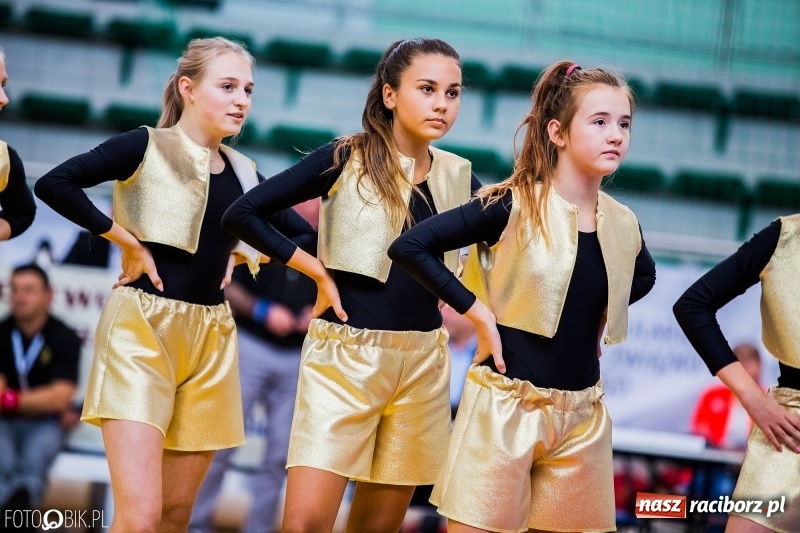 Zdjęcie w galerii na portalu naszraciborz.pl: SKAZA szykuje galę w RCK. Dziś zaprezentowała się w Arenie Rafako wiadomości z regionu