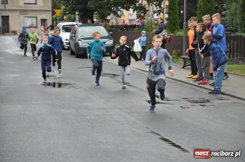 Zdjęcie w galerii na portalu naszraciborz.pl: Urodzinowe bieganie na 750 lat Pietrowic Wlk. wiadomości z regionu
