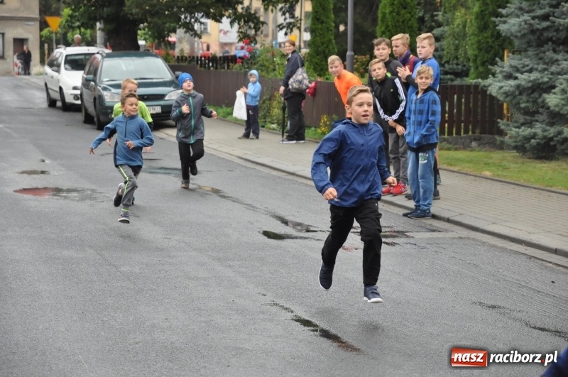 Zdjęcie w galerii na portalu naszraciborz.pl: Urodzinowe bieganie na 750 lat Pietrowic Wlk. wiadomości z regionu