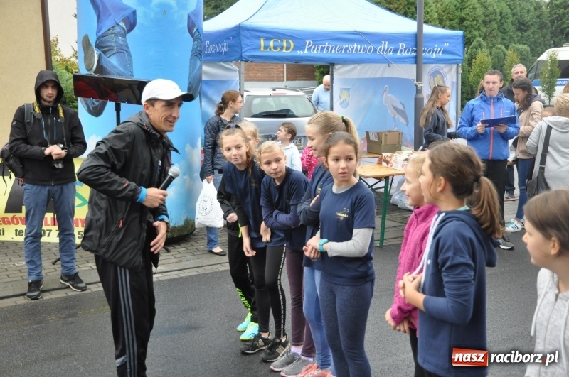 Zdjęcie w galerii na portalu naszraciborz.pl: Urodzinowe bieganie na 750 lat Pietrowic Wlk. wiadomości z regionu