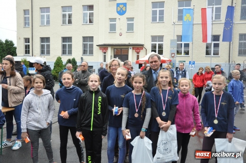 Zdjęcie w galerii na portalu naszraciborz.pl: Urodzinowe bieganie na 750 lat Pietrowic Wlk. wiadomości z regionu