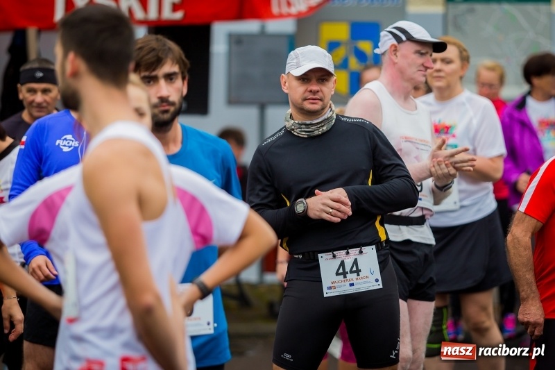 Zdjęcie w galerii na portalu naszraciborz.pl: Polsko-czeski jubileuszowy bieg na 10 km oraz chód Nordic Walking wiadomości z regionu
