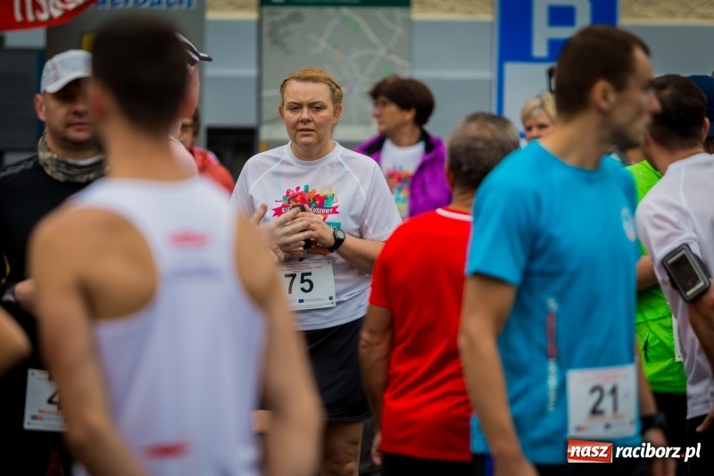 Zdjęcie w galerii na portalu naszraciborz.pl: Polsko-czeski jubileuszowy bieg na 10 km oraz chód Nordic Walking wiadomości z regionu