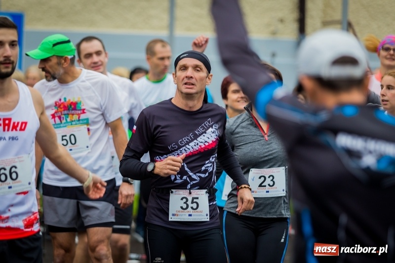 Zdjęcie w galerii na portalu naszraciborz.pl: Polsko-czeski jubileuszowy bieg na 10 km oraz chód Nordic Walking wiadomości z regionu