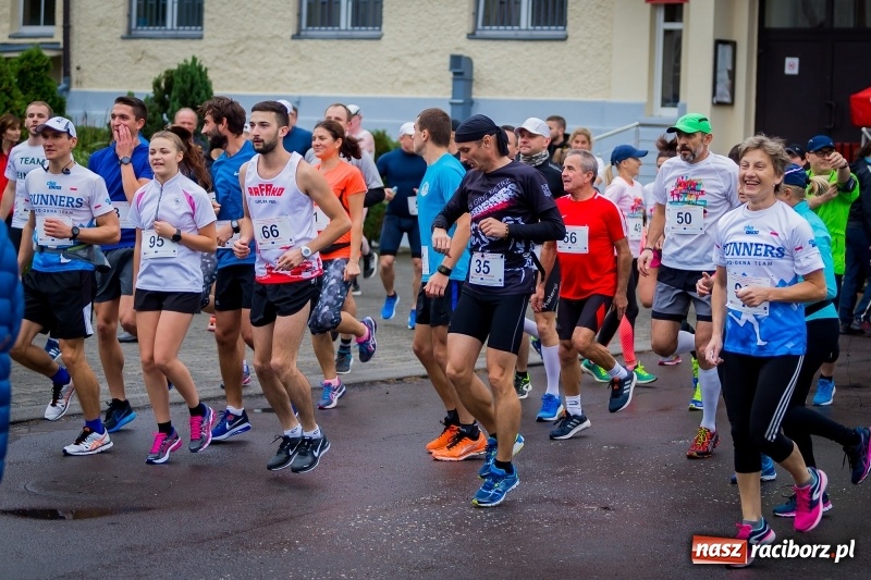 Zdjęcie w galerii na portalu naszraciborz.pl: Polsko-czeski jubileuszowy bieg na 10 km oraz chód Nordic Walking wiadomości z regionu