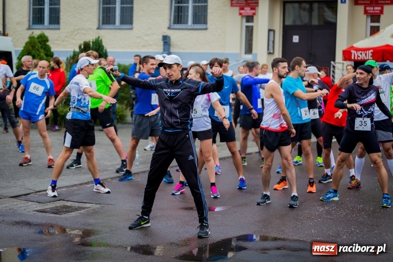 Zdjęcie w galerii na portalu naszraciborz.pl: Polsko-czeski jubileuszowy bieg na 10 km oraz chód Nordic Walking wiadomości z regionu