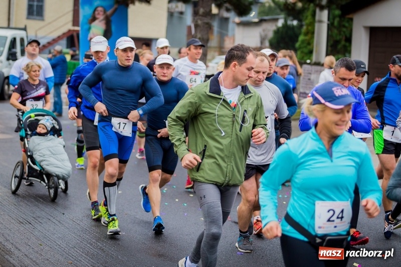 Zdjęcie w galerii na portalu naszraciborz.pl: Polsko-czeski jubileuszowy bieg na 10 km oraz chód Nordic Walking wiadomości z regionu